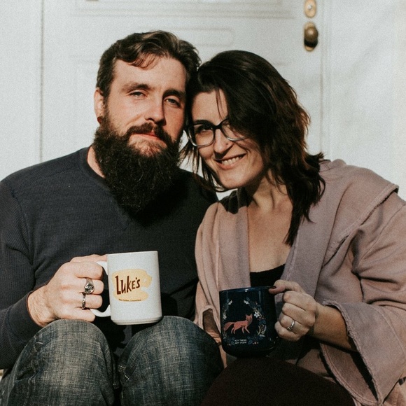 Meet your Posher, Lauren - Picture 1 of 1